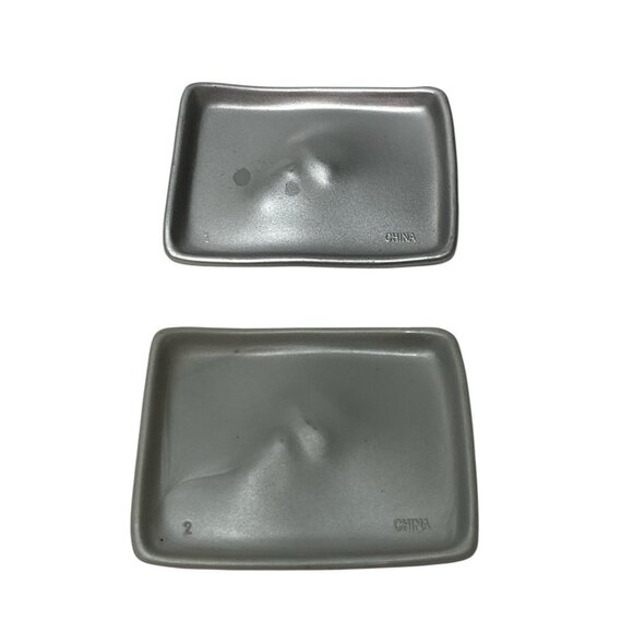 Set of 2 Flexible Silver Trays with Smashed Face for WWE & AEW Wrestling Figures - Picture 1 of 6